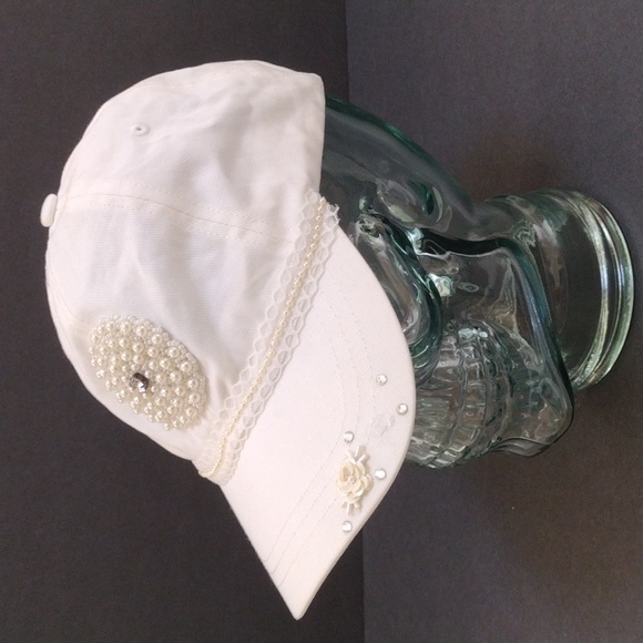 Vintage Embellished Brim Cap Hat Pearls Beads Lace Rhinestone - Picture 1 of 10